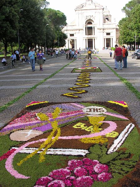 00 - Infiorata 2008 (6).JPG